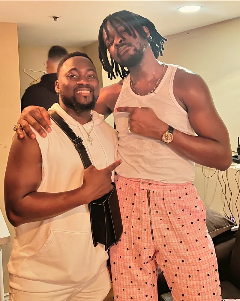 64F774A0-972B-4C81-A2F0-3B9581A89C0B